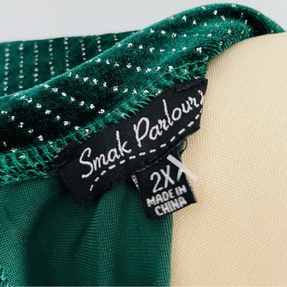 Smak Parlour Emerald Sparkly Velvet Mock Turtleneck Dress- Size 2X- NWT - Picture 9 of 10
